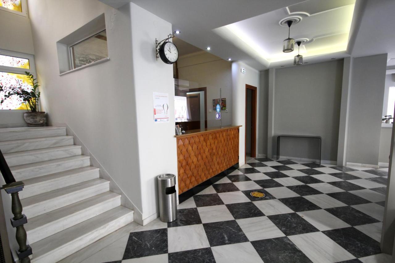 Mirabello Hotel 2*